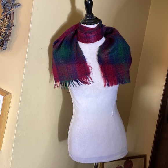 Wool Angora Winter Scarf UNISEX Fringe Edges 9”W x 46”L Plaid Vibrant $160 NEW - Picture 13 of 15